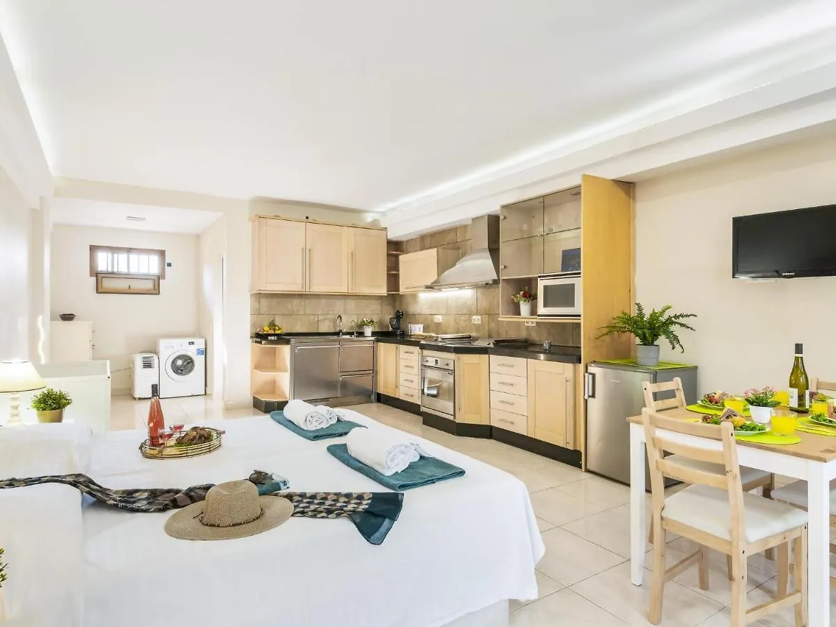 324 Pueblo Canario Modern Studio With Wifi Playa Feñabe 0*,
